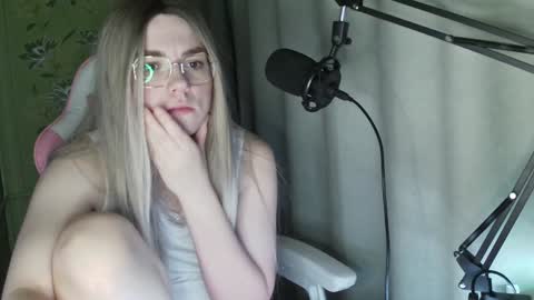 Tanyushka online show from 02-05-25, 06:37