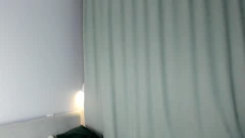 Emma online show from 09-28-25, 01:05