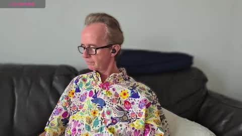 ruttingrabbit online show from 10-24-25, 08:49