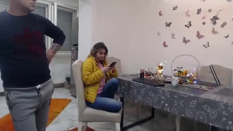 ruxandradanny online show from 12-13-24, 06:16