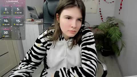 Snapshot of ruyjin_choi chatting on 02-11-25, 04:24 Ruyjin online show from 02-11-25, 04:24