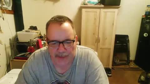 Snapshot of rwzar_0712 chatting on 09-18-25, 12:45 rwzar_0712 online show from 09-18-25, 12:45
