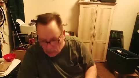 Snapshot of rwzar_0712 chatting on 10-19-25, 02:56 rwzar_0712 online show from 10-19-25, 02:56