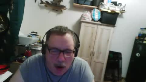 Snapshot of rwzar_0712 chatting on 10-26-25, 01:33 rwzar_0712 online show from 10-26-25, 01:33