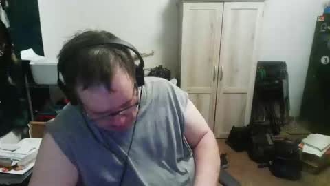 Snapshot of rwzar_0712 chatting on 11-14-25, 11:46 rwzar_0712 online show from 11-14-25, 11:46