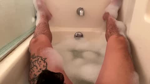Snapshot of rxxx21d chatting on 01-26-25, 02:14 Mr. Positive online show from 01-26-25, 02:14