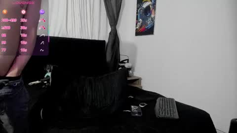 Ryan 15 online show from 10-25-25, 01:13