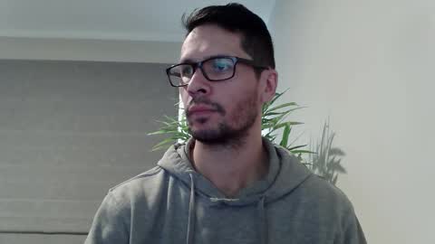 Snapshot of ryan_chatter chatting on 11-02-25, 11:29 Ryan online show from 11-02-25, 11:29