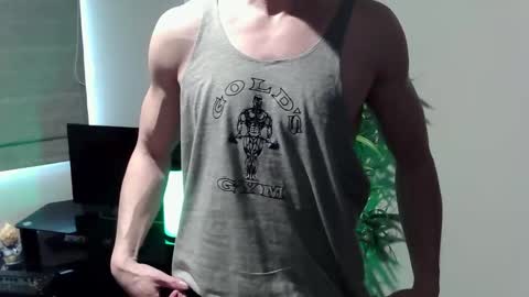 Snapshot of ryan_chatter chatting on 11-04-25, 07:24 Ryan online show from 11-04-25, 07:24