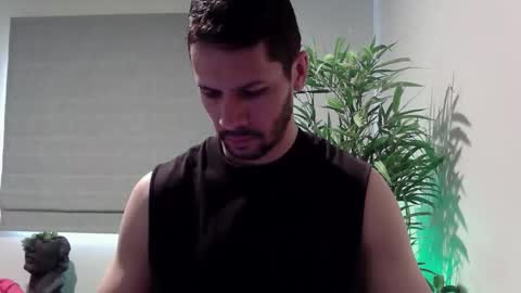 Snapshot of ryan_chatter chatting on 11-10-25, 07:13 Ryan online show from 11-10-25, 07:13