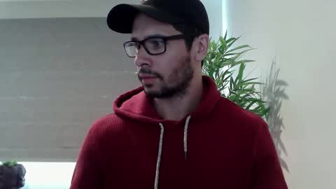 Snapshot of ryan_chatter chatting on 12-02-25, 09:32 Ryan online show from 12-02-25, 09:32