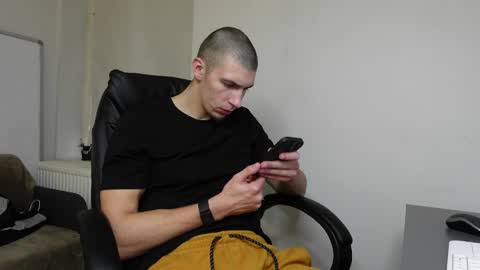 RYAN DOZER online show from 11-06-25, 08:26