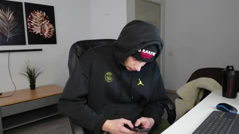 RYAN DOZER online show from 02-21-26, 06:25