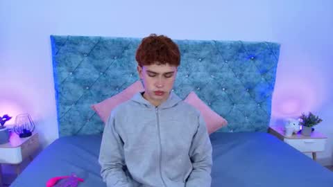 Snapshot of ryan_onfire chatting on 02-09-26, 11:25 R Y A N ON F I R E online show from 02-09-26, 11:25