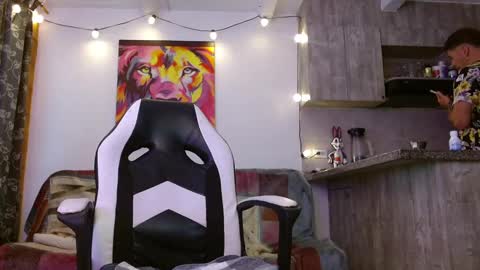 Ryan Blue ig ryannblue online show from 02-12-25, 10:37