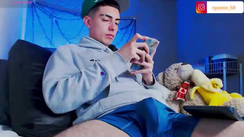 Ryannhill  online show from 11-26-25, 11:00