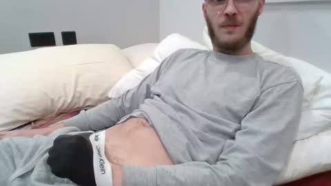 Snapshot of ryanogorman5858 chatting on 10-18-25, 11:05 anonomousstoneruk online show from 10-18-25, 11:05