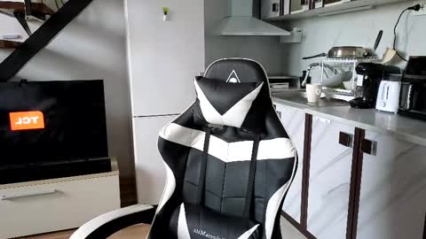 ryanstorm1 online show from 12-05-25, 12:25