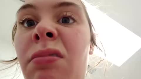 Snapshot of ryder393 chatting on 11-10-25, 05:01 ryder393 online show from 11-10-25, 05:01