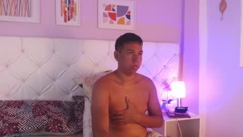 Ryder and Violet online show from 01-19-25, 07:26