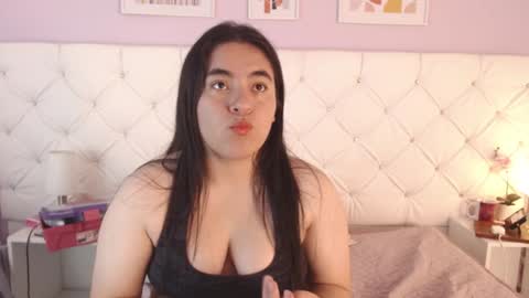 Ryder and Violet online show from 01-25-25, 05:40