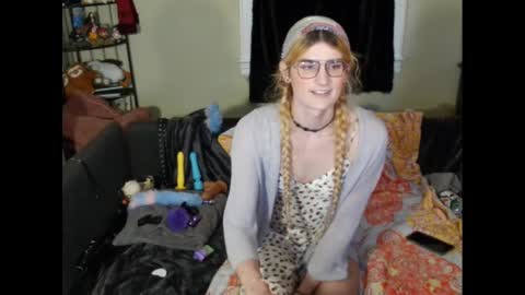 Ryn Michele online show from 12-23-24, 10:01