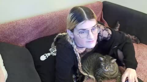 Ryn Michele online show from 01-09-25, 10:20