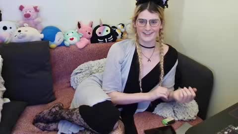 Ryn Michele online show from 01-12-25, 11:15