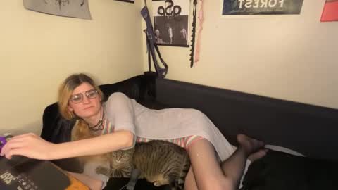 Ryn Michele online show from 02-24-25, 03:31