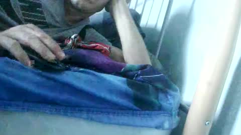 Snapshot of rytas02 chatting on 12-19-24, 10:02 arte online show from 12-19-24, 10:02