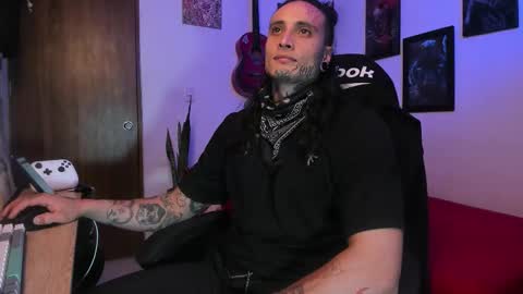 leopmonk help me reach 100 thumbs up online show from 01-10-26, 01:18