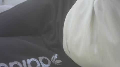 Snapshot of s201174370 chatting on 02-07-25, 11:56 Cloney online show from 02-07-25, 11:56
