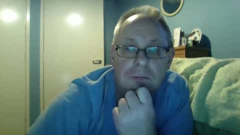 Snapshot of s536sny18 chatting on 12-29-24, 02:52 s536sny18 online show from 12-29-24, 02:52