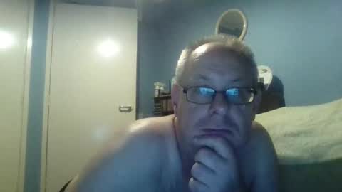 Snapshot of s536sny18 chatting on 09-20-25, 11:06 s536sny18 online show from 09-20-25, 11:06
