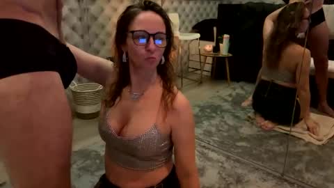 Laura online show from 02-23-26, 09:01