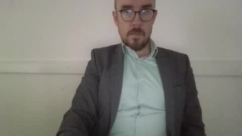 Snapshot of s_i_q chatting on 09-17-25, 07:32 s_i_q online show from 09-17-25, 07:32