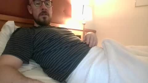 Snapshot of s_i_q chatting on 10-29-25, 09:27 s_i_q online show from 10-29-25, 09:27