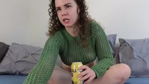 Snapshot of s_leanne_ chatting on 01-28-25, 07:32 Leanne online show from 01-28-25, 07:32