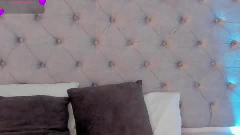 Snapshot of saamyreyes chatting on 01-17-26, 04:28 Saamy Reyes online show from 01-17-26, 04:28