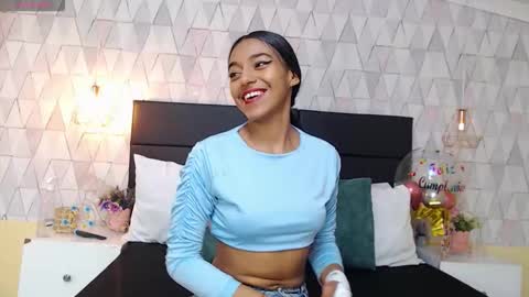 S a a r  a online show from 09-19-25, 01:23