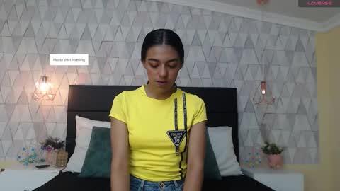 S a a r  a online show from 09-25-25, 11:58