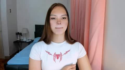 Snapshot of sabrina_hilson chatting on 12-16-25, 03:28 sabrina_hilson online show from 12-16-25, 03:28