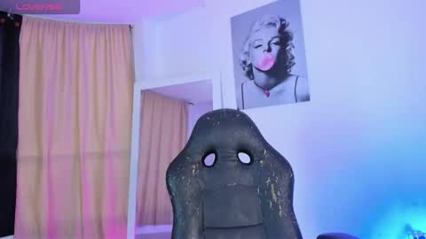 sabrina_lopez1 online show from 10-31-25, 10:33