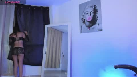 sabrina_lopez1 online show from 01-08-26, 02:03