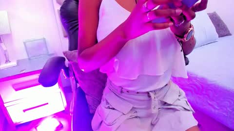 SabrinnaBrownn online show from 11-12-25, 04:46