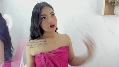 mariana  online show from 09-26-25, 10:14