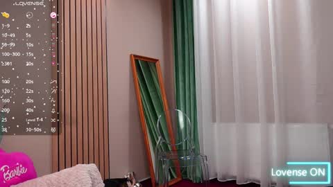 Snapshot of sabrinajadex chatting on 02-15-25, 11:39 SabrinaJade online show from 02-15-25, 11:39