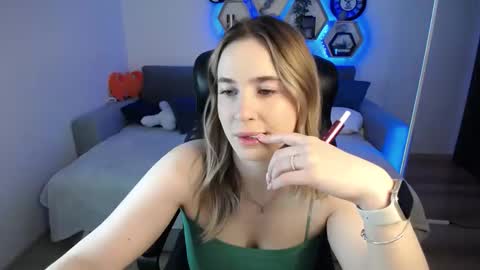 Sabrina Violet online show from 01-27-25, 09:13