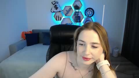Sabrina Violet online show from 03-08-25, 09:17