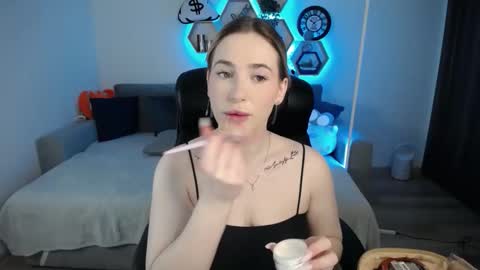 Sabrina Violet online show from 03-10-25, 09:10